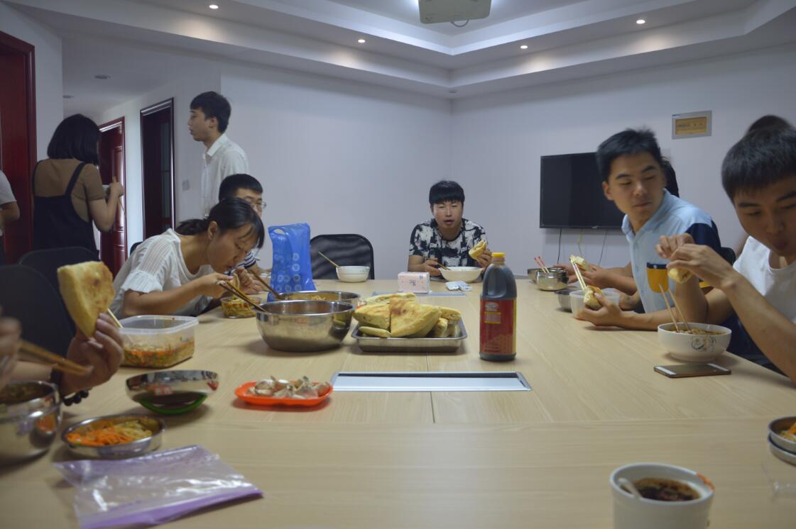 电子游戏app官网下载