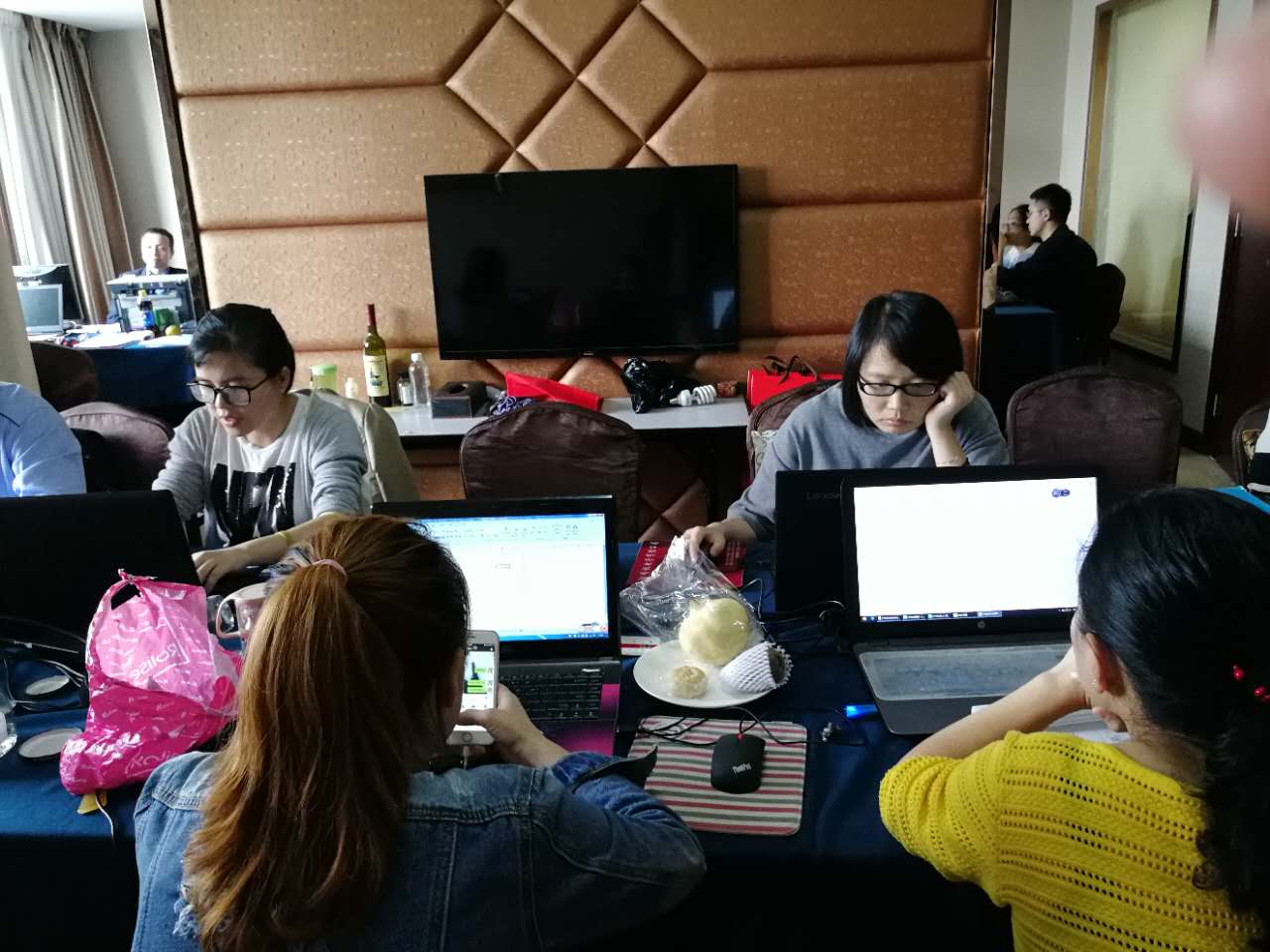 电子游戏app官网下载