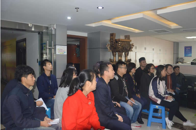 电子游戏app官网下载