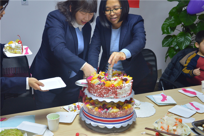 电子游戏app官网下载