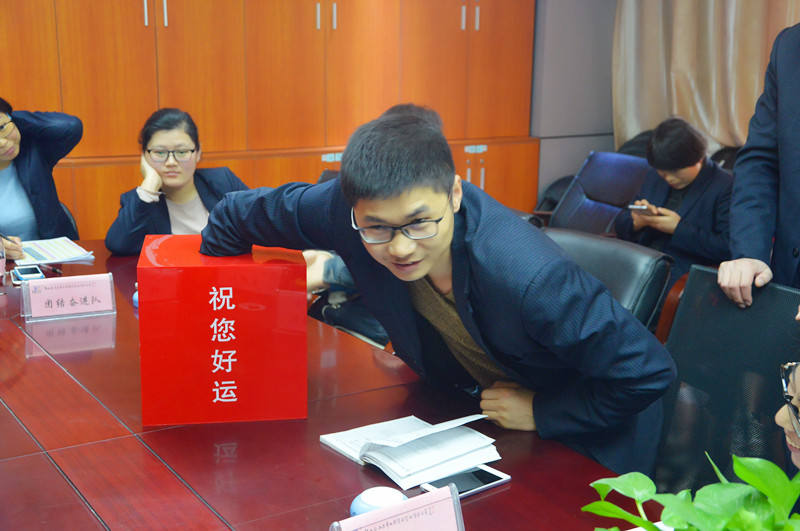 电子游戏app官网下载