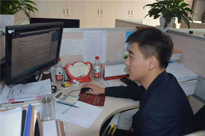 电子游戏app官网下载