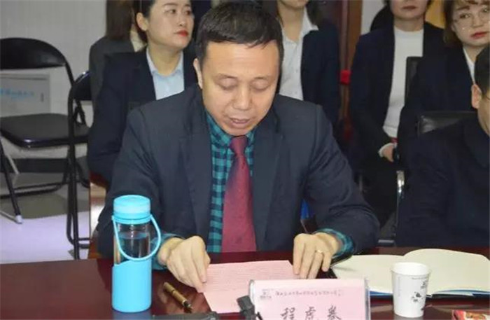 电子游戏app官网下载