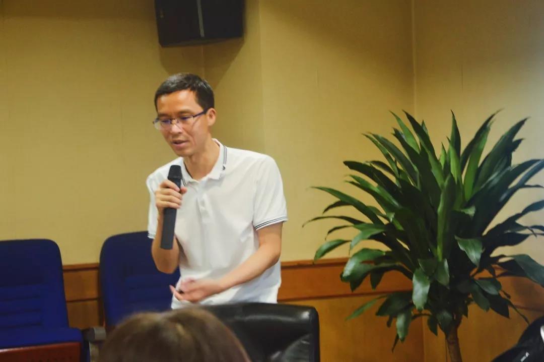 电子游戏app官网下载