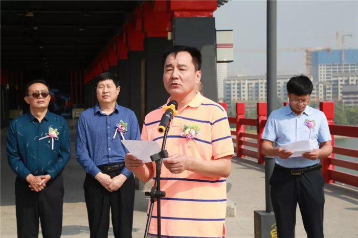 电子游戏app官网下载