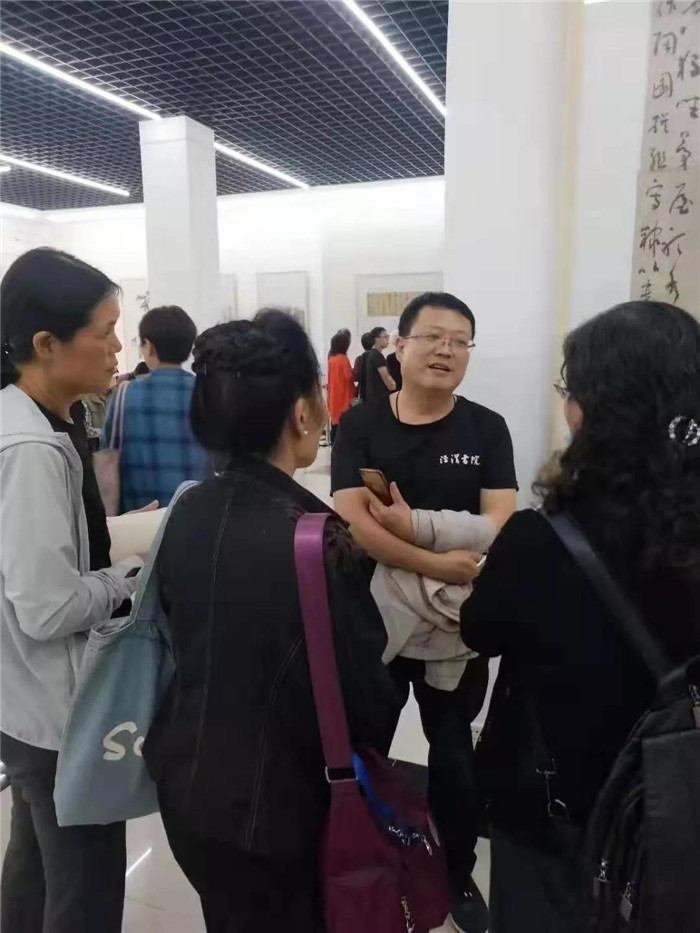 电子游戏app官网下载