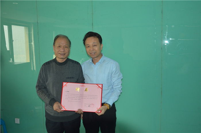 电子游戏app官网下载